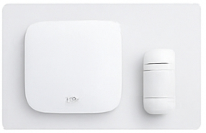 Πληκτρολόγιο συναγερμού και ανιχνευτής κίνησης σε τοίχο